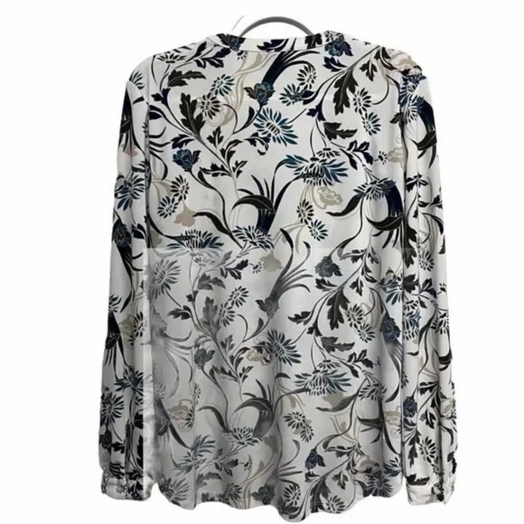 Ann Taylor Blue and White Floral Long Sleeve Blouse, Sz M - Picture 3 of 11